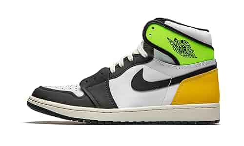 Amazon.com | Jordan Mens Air 1 Retro High OG 555088 118 Volt